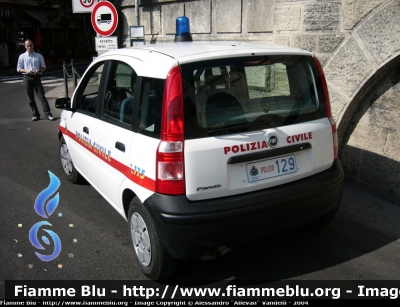 Fiat Nuova Panda I serie
Repubblica di San Marino
Polizia Civile
RSM Polizia 129
Parole chiave: Fiat Nuova_Panda_Iserie RSMPolizia129