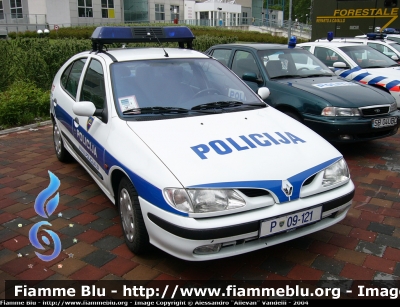 Renault Megane I serie
Republika Slovenija - Repubblica Slovena
Policija - Polizia
Parole chiave: Renault Megane_Iserie Policija Polizia Slovenia