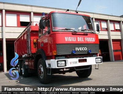 Iveco 330-26
Vigili del Fuoco
Comando Provinciale di Pordenone
VF 17297
Parole chiave: Iveco 330-26 VF17297