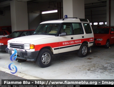 Land Rover Discovery I serie
Vigili del Fuoco
Comando Provinciale di Udine
VF 21291
livrea bianca
Parole chiave: Land_Rover Discovery_Iserie VVF Udine VF21291