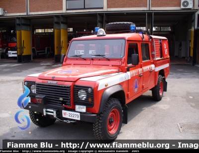 Land Rover Defender 130
Vigili del Fuoco
Comando Provinciale di Piacenza
Polisoccorso acquistato dalla Regione Emilia-Romagna
VF 22279
Parole chiave: Land-Rover Defender_130 VF22279