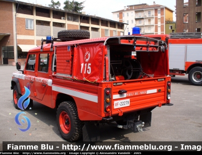 Land Rover Defender 130
Vigili del Fuoco
Comando Provinciale di Piacenza
Polisoccorso acquistato dalla Regione Emilia-Romagna
VF 22279
Parole chiave: Land-Rover Defender_130 VF22279