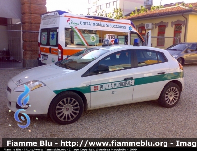 Fiat Nuova Bravo
Polizia Municipale Asti
POLIZIA LOCALE YA 394 AC
Parole chiave: Fiat_Nuova_Bravo_PM_Asti