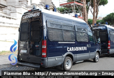 Iveco Daily IV serie
Carabinieri
CC CN 174
Parole chiave: Iveco Daily_IVserie CCCN174 Festa_della_Repubblica_2009