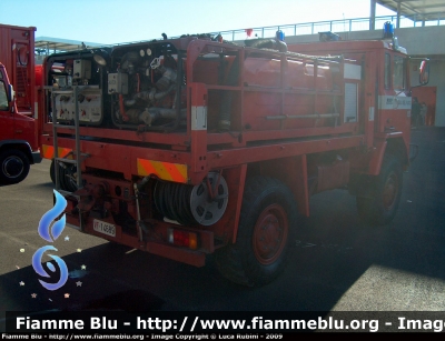 Iveco 80-16
Vigili del Fuoco
Comando Provinciale di Bologna
VF 14689
Parole chiave: Iveco 80-16 VF14689