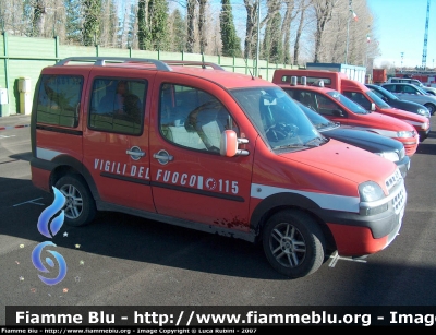 Fiat Doblò Malibu I Serie
Vigili del Fuoco
Comando Provinciale di Bologna
VF 22733
Parole chiave: Fiat Doblò_Malibu_ISerie VF22733