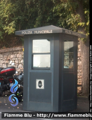 Postazione Informativa 
Polizia Municipale Assisi (PG)
