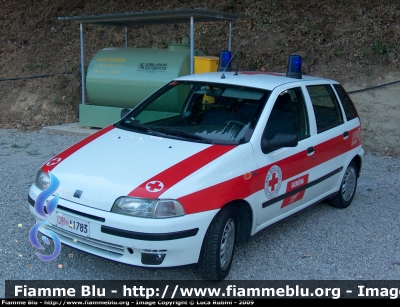 Fiat Punto I Serie
Croce Rossa Italiana
Sede periferica di
Ortisei - Val Gardena
St. Ulrich - Gröden
Crousc Checena de Gherdëina
CRI A1783
Parole chiave: Fiat Punto_ISerie_Croce Rossa Ortisei_CRIA1783 Trentino_Alto _Adige (BZ)