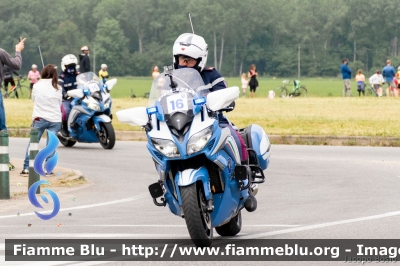 Yamaha FJR 1300 II serie
Polizia di Stato
Polizia Stradale
Allestimento Elevox
POLIZIA G3082
in scorta al Giro d'Italia 2021
Moto "16"
Parole chiave: Yamaha FJR_1300_IIserie POLIZIAG3082 Giro_D_Italia_2021