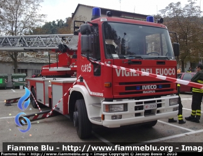 Iveco EuroFire 150E27 I serie
Vigili del Fuoco
Comando Provinciale di Cuneo 
VF 21263
Parole chiave: Iveco EuroFire_150E27_Iserie VF21263