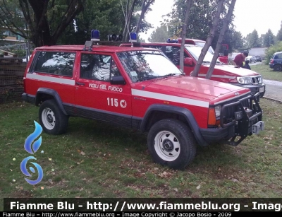 Jeep Cherokee
Vigili del Fuoco
VF 19945
Parole chiave: Jeep Cherokee VF19945 Vigili_del_Fuoco 