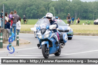 Yamaha FJR 1300 II serie
Polizia di Stato
Polizia Stradale
Allestimento Elevox
in scorta al Giro d'Italia 2021
Moto "25"
Parole chiave: Yamaha FJR_1300_IIserie Giro_D_Italia_2021