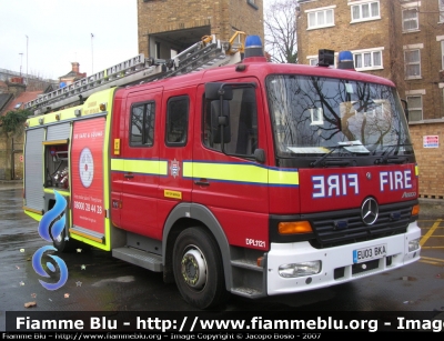 Mercedes-Benz Atego I serie
Great Britain-Gran Bretagna
London Fire Brigade
Parole chiave: Mercedes-Benz Atego_Iserie London_Fire_Brigade Gran_Bretagna