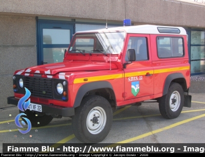 Land Rover Defender 90
France - Francia
Veicolo fuoristrada leggero dei Sapeurs Pompiers di Perros Guirec
s.d.i.s. 22
Parole chiave: Land_Rover Defender_90 Sapeurs_Pompiers Perros_Guirec s.d.i.s._22