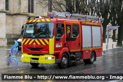 Renault Midlum 220
France - Francia
S.D.I.S. 33 Gironde
C.I.S. Ornano
Fourgon Pompe Tonne Léger
Parole chiave: Renault Midlum_220