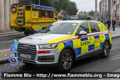 Audi Q7
Éire - Ireland - Irlanda
An Garda Sìochàna
Armed Support Unit
Parole chiave: Audi Q7