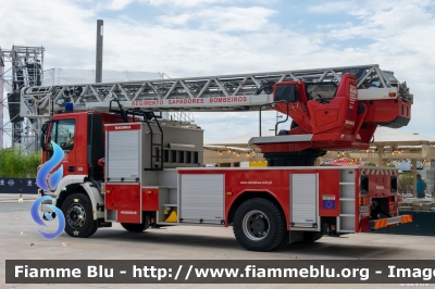 Iveco Trakker 360E5
Portugal - Portogallo
Regimento de Sapadores Bombeiros de Lisboa
Parole chiave: Iveco Trakker_360E5