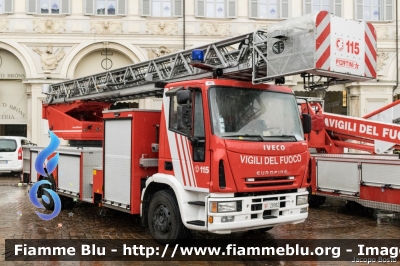 Iveco EuroFire 150E27 I serie
Vigili del Fuoco
Comando Provinciale Torino
Distaccamento Volontario di Volpiano
AutoScala allestita Iveco-Magirus e Ricondizionata Fortini
VF 28982
Parole chiave: Iveco EuroFire_150E27_Iserie VF28982 santa_barbara_2019