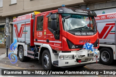 Iveco EuroCargo 120E25 IV serie
Vigili del Fuoco
Comndo Provinciale di Verbania
Distaccamento Volontario di Cannobio
AutoPompaSerbatoio allestimento Iveco-Magirus
VF 32219
Parole chiave: Iveco EuroCargo_120E25_IVserie VF32219