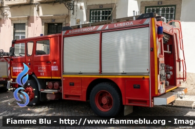 Renault G230
Portugal - Portogallo
Bombeiros Voluntários de Lisboa
Veiculo Urbano de Combate a Incendios
Allestimento Jacinto
Parole chiave: Renault G230