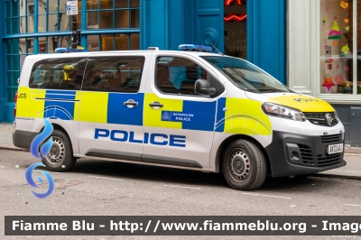 Vauxhall Vivaro II serie
Great Britain - Gran Bretagna
London Metropolitan Police
Parole chiave: Vauxhall Vivaro_IIserie