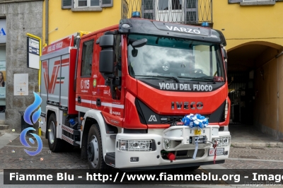 Iveco EuroCargo 120E25 IV serie
Vigili del Fuoco
Comndo Provinciale di Verbania
Distaccamento Volontario di Varzo
AutoPompaSerbatoio allestimento Iveco-Magirus
VF 32224
Parole chiave: Iveco EuroCargo_120E25_IVserie VF32224