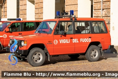 Mitsubishi Pajero Lwb I Serie
Vigili del Fuoco
Comando Provinciale di Torino
Distaccamento Volontario di Vinovo
VF 21881
Parole chiave: Mitsubishi Pajero_Lwb_ISerie VF21881 Santa_Barbara_2021