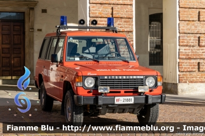 Mitsubishi Pajero Lwb I Serie
Vigili del Fuoco
Comando Provinciale di Torino
Distaccamento Volontario di Vinovo
VF 21881
Parole chiave: Mitsubishi Pajero_Lwb_ISerie VF21881 Santa_Barbara_2021