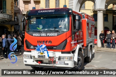 Iveco EuroCargo 120E25 IV serie
Vigili del Fuoco
Comndo Provinciale di Verbania
Distaccamento Volontario di Cannobio
AutoPompaSerbatoio allestimento Iveco-Magirus
VF 32219
Parole chiave: Iveco EuroCargo_120E25_IVserie VF32219