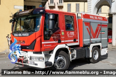 Iveco EuroCargo 120E25 IV serie
Vigili del Fuoco
Comndo Provinciale di Verbania
Distaccamento Volontario di Cannobio
AutoPompaSerbatoio allestimento Iveco-Magirus
VF 32219
Parole chiave: Iveco EuroCargo_120E25_IVserie VF32219