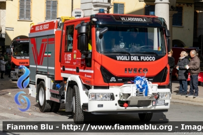 Iveco EuroCargo 120E25 IV serie
Vigili del Fuoco
Comndo Provinciale di Verbania
Distaccamento Volontario di Villadossola 
AutoPompaSerbatoio allestimento Iveco-Magirus
VF 32225
Parole chiave: Iveco EuroCargo_120E25_IVserie VF32225