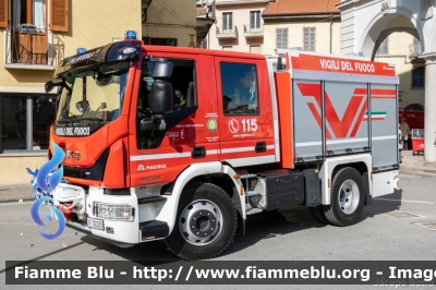 Iveco EuroCargo 120E25 IV serie
Vigili del Fuoco
Comndo Provinciale di Verbania
Distaccamento Volontario di Villadossola 
AutoPompaSerbatoio allestimento Iveco-Magirus
VF 32225
Parole chiave: Iveco EuroCargo_120E25_IVserie VF32225