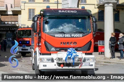 Iveco EuroCargo 120E25 IV serie
Vigili del Fuoco
Comndo Provinciale di Verbania
Distaccamento Volontario di Baceno
AutoPompaSerbatoio allestimento Iveco-Magirus
VF 32218
Parole chiave: Iveco EuroCargo_120E25_IVserie VF32218