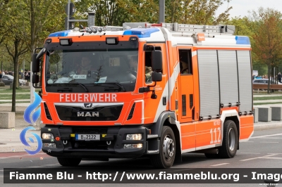 Man TGL 12.290 III serie
Bundesrepublik Deutschland - Germany - Germania
Berliner Feuerwehr
Feuerwache Tiergarten
Lösch-und Hilfeleistungsfahrzeuge
Parole chiave: Man TGL_12.290_IIIserie