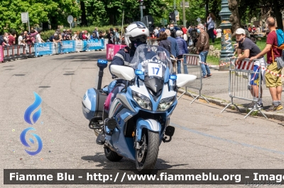 Yamaha FJR 1300 II serie
Polizia di Stato
Polizia Stradale
Allestimento Elevox
POLIZIA G3093
in scorta al Giro d'Italia 2021
Moto "17"
Parole chiave: Yamaha FJR_1300_IIserie POLIZIAG3093 Giro_D_Italia_2021