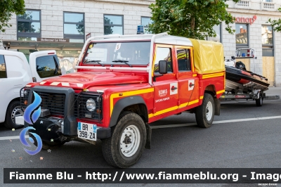 Land Rover Defender 130

France - Francia
S.D.M.I.S. 69 - Rhône et de la métropole de Lyon
Véhicule Fourgonnette d'Intervention Tout-Terrain
Parole chiave: Land-Rover Defender_130