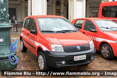 Fiat Nuova Panda 4x4
Vigili del Fuoco
Comando Provinciale di Torino
VF 24244
Parole chiave: Fiat Nuova_Panda_4x4 VF24244 santa_barbara_2019