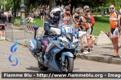 Yamaha FJR 1300 II serie
Polizia di Stato
Polizia Stradale
Allestimento Elevox
POLIZIA G3089
in scorta al Giro d'Italia 2021
Moto "22"
Parole chiave: Yamaha FJR_1300_IIserie POLIZIAG3089 Giro_D_Italia_2021