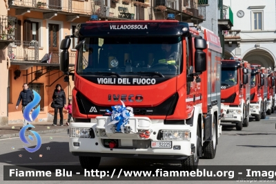 Iveco EuroCargo 120E25 IV serie
Vigili del Fuoco
Comndo Provinciale di Verbania
Distaccamento Volontario di Villadossola 
AutoPompaSerbatoio allestimento Iveco-Magirus
VF 32225
Parole chiave: Iveco EuroCargo_120E25_IVserie VF32225