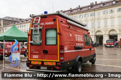 Iveco Daily V serie
Iveco Daily V serie
Vigili del Fuoco
Comando Provinciale di Torino
AutoFurgone/Unità di Crisi Locale allestimento Iveco-Magirus
VF 27005
Parole chiave: Iveco Daily_Vserie VF27005 santa_barbara_2019