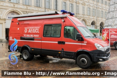 Iveco Daily V serie
Iveco Daily V serie
Vigili del Fuoco
Comando Provinciale di Torino
AutoFurgone/Unità di Crisi Locale allestimento Iveco-Magirus
VF 27005
Parole chiave: Iveco Daily_Vserie VF27005 santa_barbara_2019