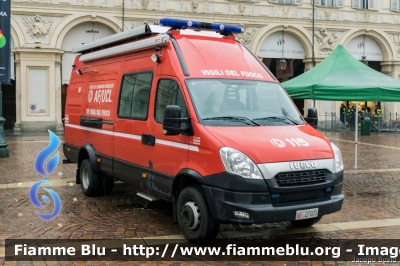 Iveco Daily V serie
Iveco Daily V serie
Vigili del Fuoco
Comando Provinciale di Torino
AutoFurgone/Unità di Crisi Locale allestimento Iveco-Magirus
VF 27005
Parole chiave: Iveco Daily_Vserie VF27005 santa_barbara_2019