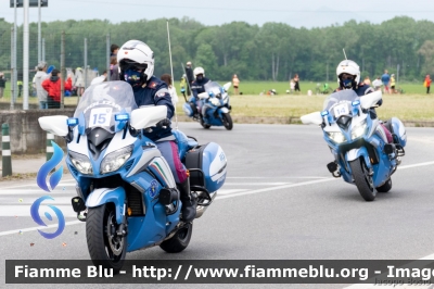 Yamaha FJR 1300 II serie
Polizia di Stato
Polizia Stradale
Allestimento Elevox
POLIZIA G3104
in scorta al Giro d'Italia 2021
Moto "15"
Parole chiave: Yamaha FJR_1300_IIserie POLIZIAG3104 Giro_D_Italia_2021