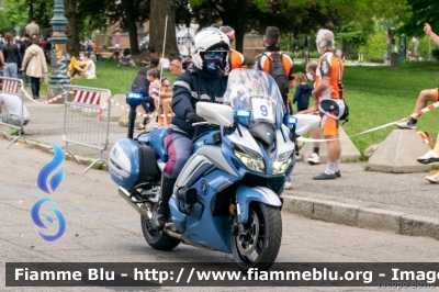 Yamaha FJR 1300 II serie
Polizia di Stato
Polizia Stradale
Allestimento Elevox
POLIZIA G3110
in scorta al Giro d'Italia 2021
Moto "9"
Parole chiave: Yamaha FJR_1300_IIserie POLIZIAG3110 Giro_D_Italia_2021