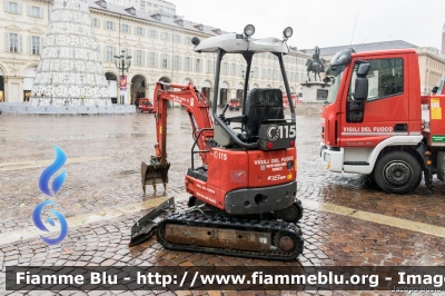 New Holland E10SR
Vigili del Fuoco
Comando Provinciale di Torino
Parole chiave: New_Holland E10SR santa_barbara_2019