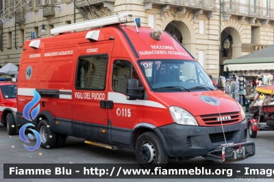 Iveco Daily IV Serie
Vigili del Fuoco 
Comando Provinciale di Torino
Nucleo Soccorso Subacqueo Acquatico
Allestimento Elevox
VF 25307
Parole chiave: Iveco Daily_IVSerie NSSA VF25307 Santa_Barbara_2021