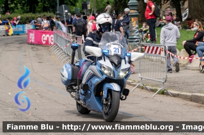 Yamaha FJR 1300 II serie
Polizia di Stato
Polizia Stradale
Allestimento Elevox
POLIZIA G3100
in scorta al Giro d'Italia 2021
Moto "21"
Parole chiave: Yamaha FJR_1300_IIserie POLIZIAG3100 Giro_D_Italia_2021