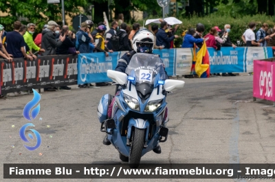 Yamaha FJR 1300 II serie
Polizia di Stato
Polizia Stradale
Allestimento Elevox
POLIZIA G3089
in scorta al Giro d'Italia 2021
Moto "22"
Parole chiave: Yamaha FJR_1300_IIserie POLIZIAG3089 Giro_D_Italia_2021