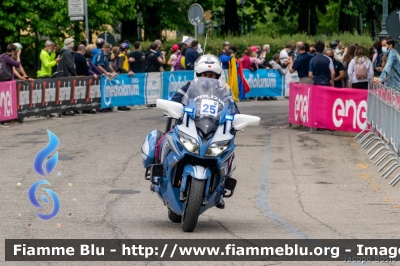 Yamaha FJR 1300 II serie
Polizia di Stato
Polizia Stradale
Allestimento Elevox
in scorta al Giro d'Italia 2021
Moto "25"
Parole chiave: Yamaha FJR_1300_IIserie Giro_D_Italia_2021