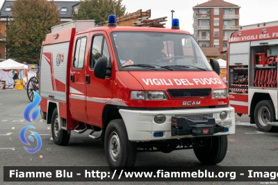 Scam SM55 4x4
Vigili del Fuoco
Comando Provinciale di Torino
Distaccamento di Alpignano
Polisoccorso allestimento Kofler
VF 23749
Parole chiave: Scam SM55_4x4 VF23749